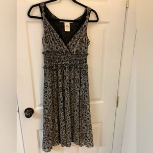 Max studio small dress lovely style very flattering